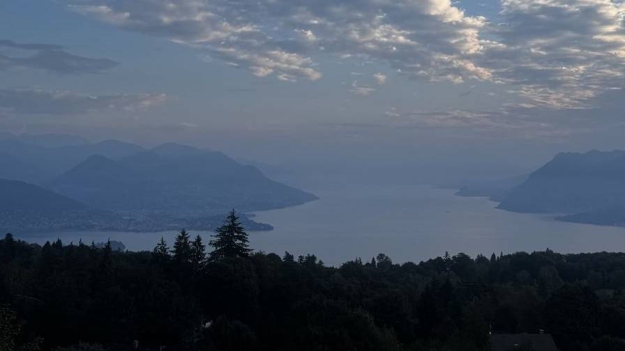 Luci sulle colline