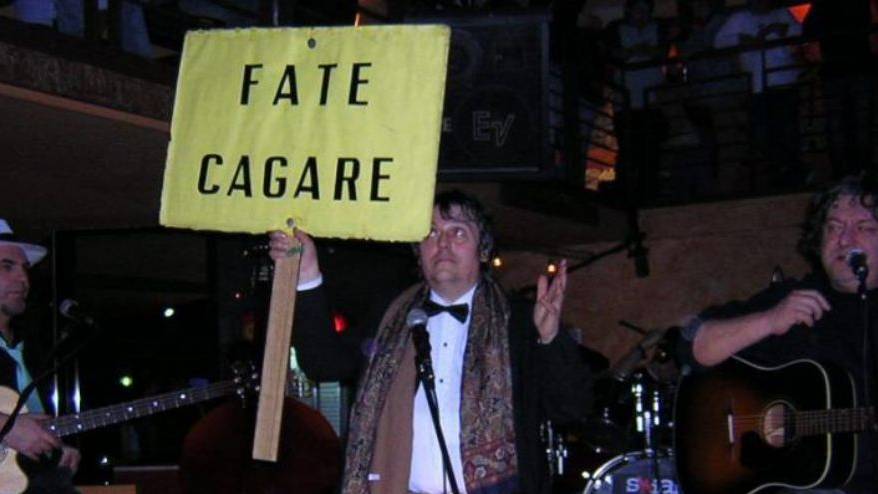 Mare mare voglio annegare